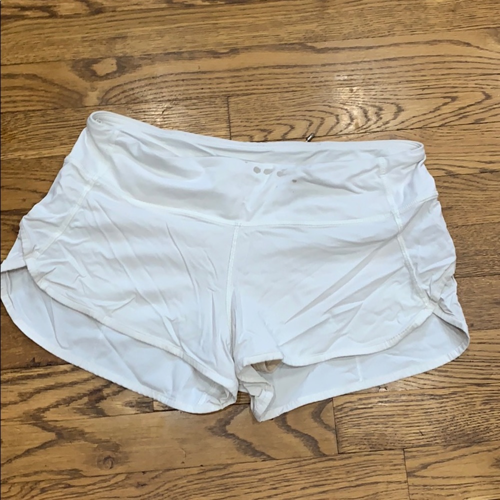 Lululemon speed shorts in white!